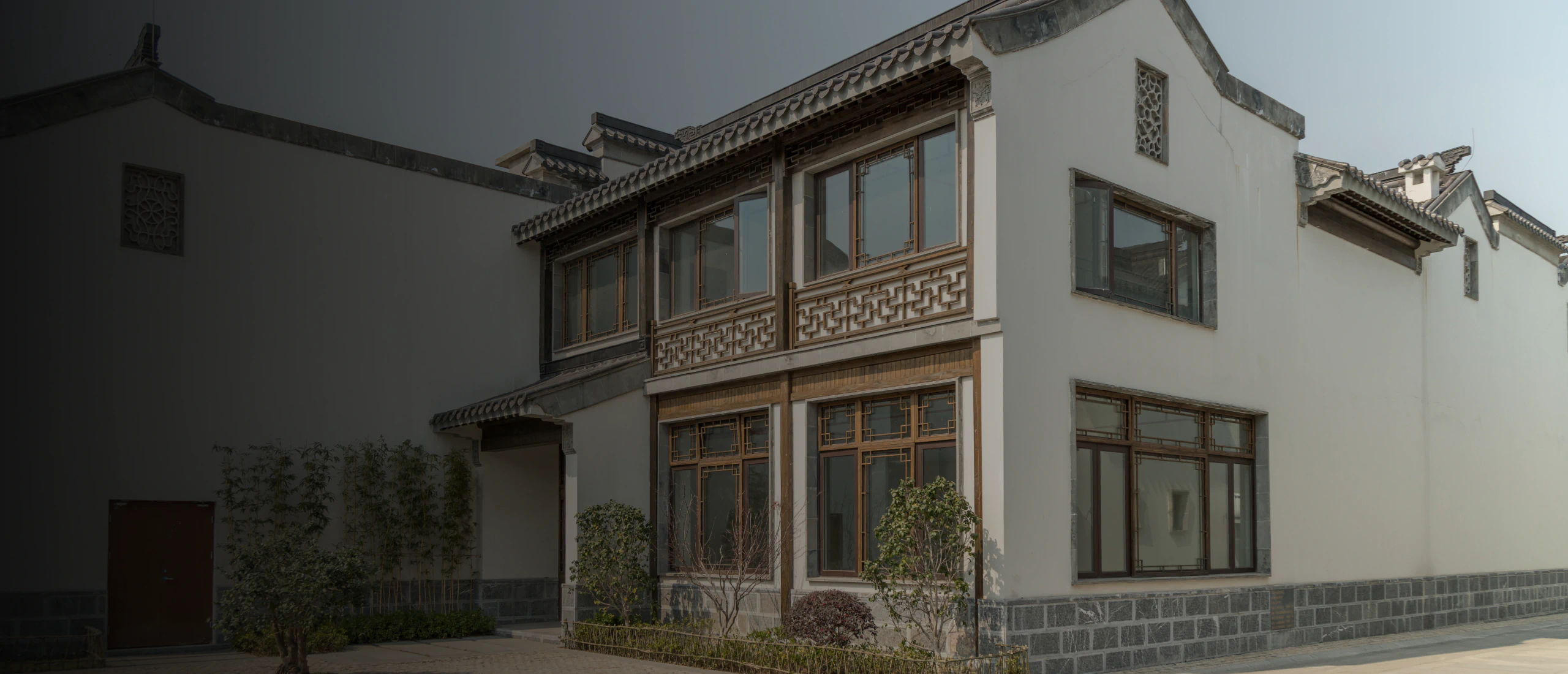 Sea House Construction hero 2